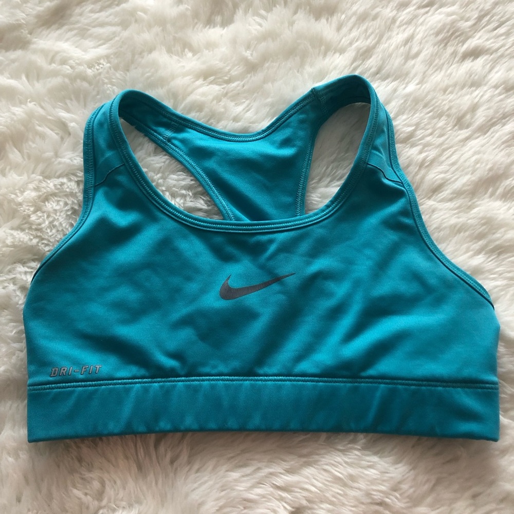 nike sports bra